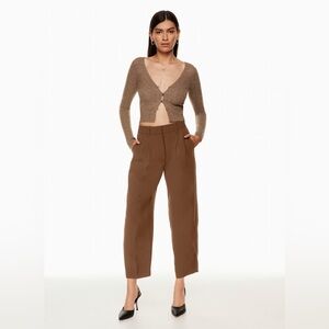 Aritzia/Wilfred carrot trousers